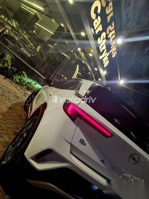 اوبل موكا 2022 أبيض مستعملة للبيع - 4