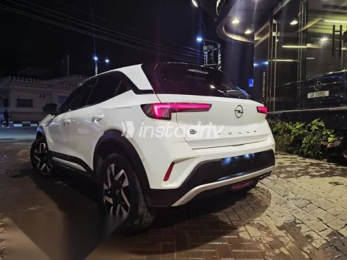 اوبل موكا 2022 أبيض مستعملة للبيع - 8