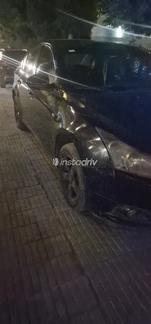 Chevrolet Cruze 2011 White Used for Sale - 9