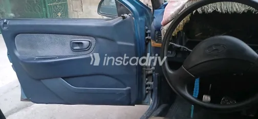 هيونداي اكسيل 1995 أبيض مستعملة للبيع - 2