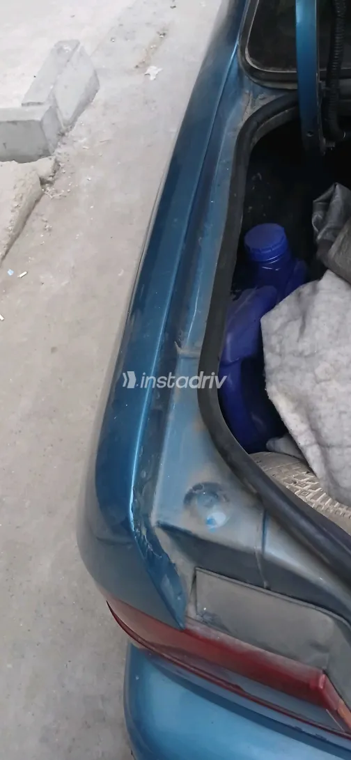 هيونداي اكسيل 1995 أبيض مستعملة للبيع - 4