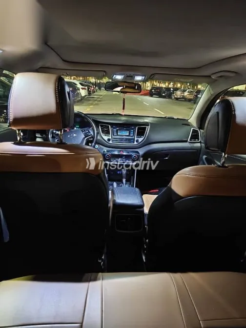 هيونداي توسان 2017 أسود مستعملة للبيع - 3