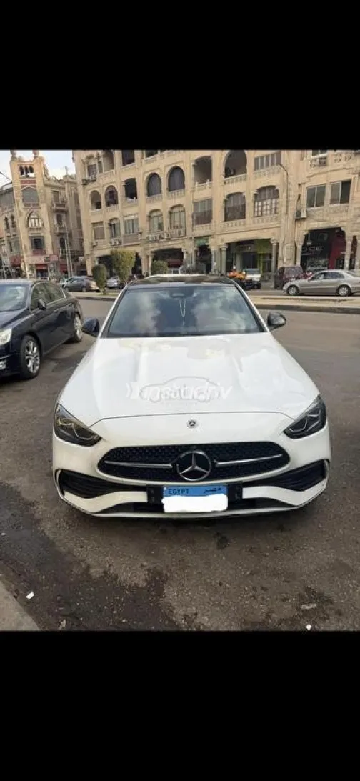 Mercedes C 200 2022 White Used for Sale - 1
