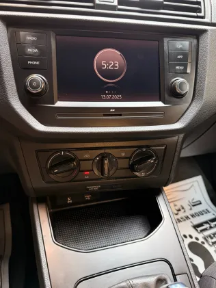 سيات ابيزا 2020 أبيض مستعملة للبيع