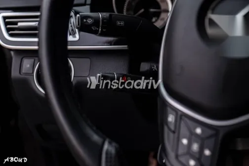 مرسيدس E 200 2015 أسود مستعملة للبيع - 9