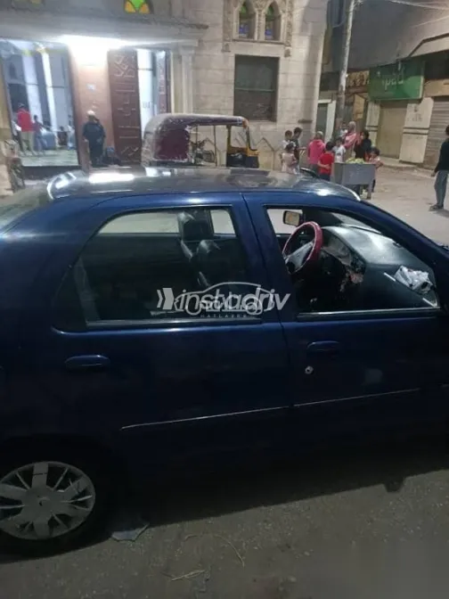 فيات سينا 2001 أزرق غامق مستعملة للبيع - 3