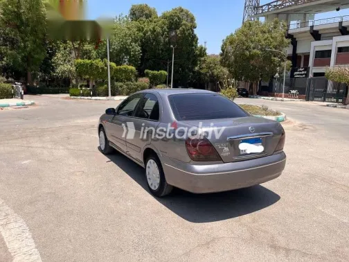 Nissan Sunny 2015 Silver Used for Sale - 4