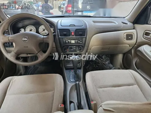 Nissan Sunny 2015 Silver Used for Sale - 5