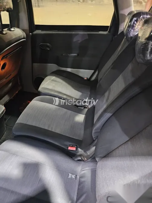 رينو سينيك 2005 أسود مستعملة للبيع - 8