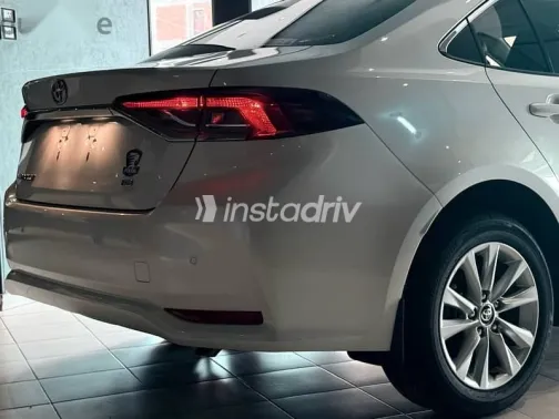 تويوتا كورولا 2024 أبيض جديدة للبيع - 4