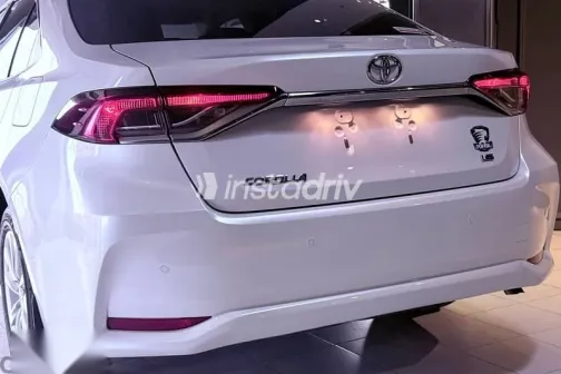 تويوتا كورولا 2024 أبيض جديدة للبيع - 7