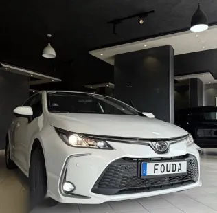 تويوتا كورولا 2024 أبيض جديدة للبيع