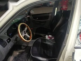 هيونداي فيرنا 2013 أبيض مستعملة للبيع