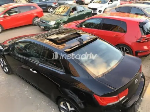 كيا سيراتو 2010 أسود مستعملة للبيع - 8