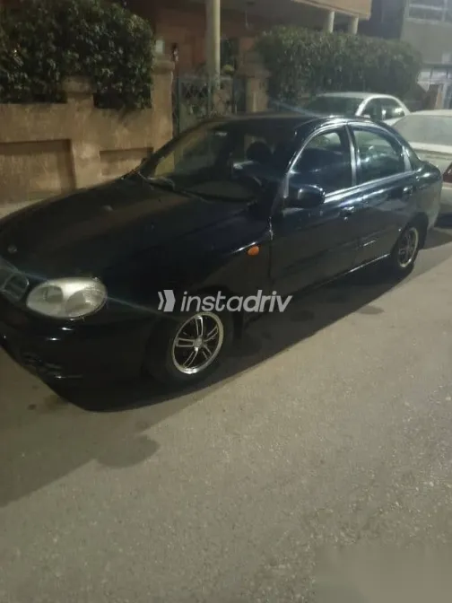 دايو لانوس 2001 أسود مستعملة للبيع - 2