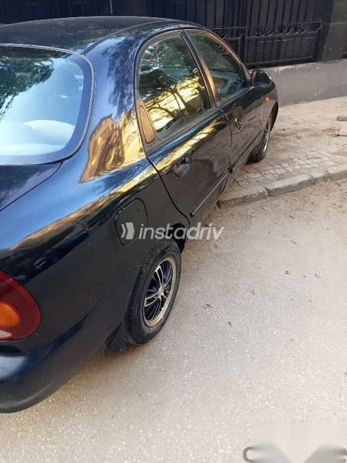 دايو لانوس 2001 أسود مستعملة للبيع - 3