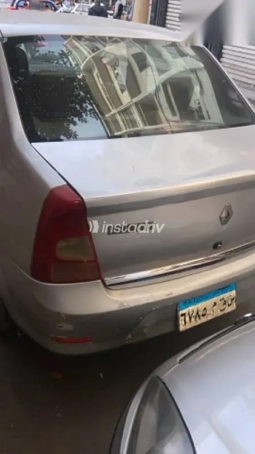 رينو لوجان 2012 رمادي مستعملة للبيع - 1