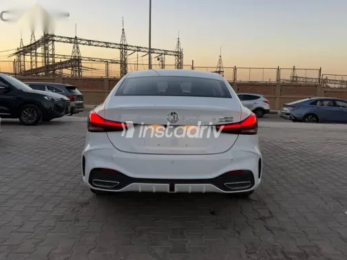 ام جى 5 2025 أبيض جديدة للبيع - 3