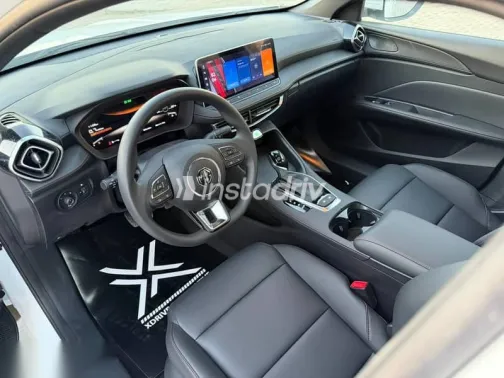 ام جى 5 2025 أبيض جديدة للبيع - 9