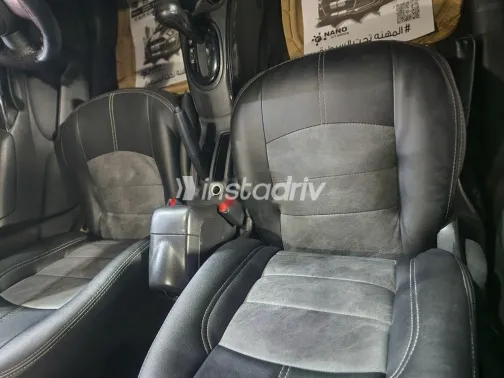 نيسان صنى 2014 رمادي غامق مستعملة للبيع - 5
