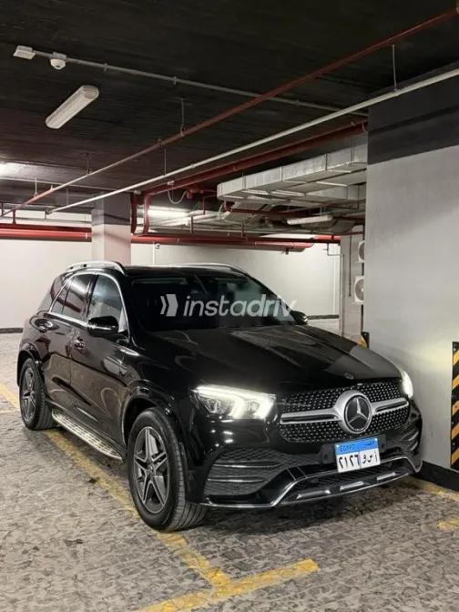 Mercedes GLE 450 2023 Black Used for Sale - 3
