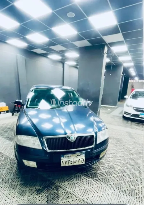 سكودا اوكتافيا A5 2005 أزرق غامق مستعملة للبيع - 3