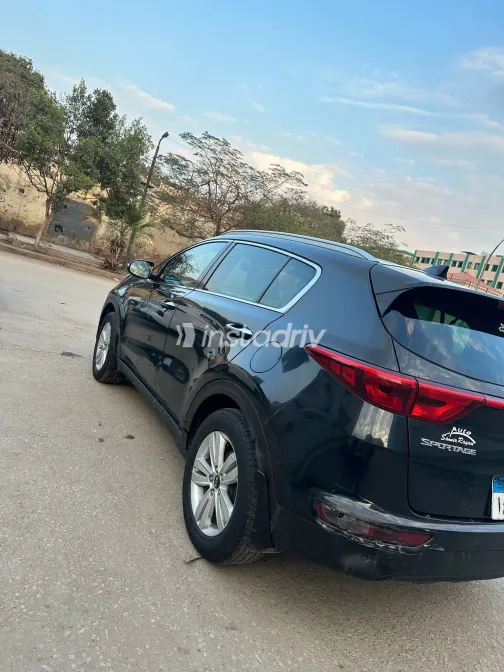 Kia Sportage 2019 White Used for Sale - 1