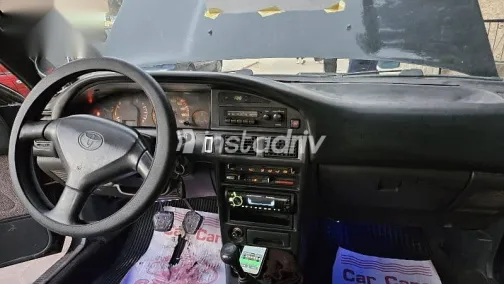 تويوتا كورولا 1991 أسود مستعملة للبيع - 1