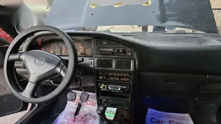 تويوتا كورولا 1991 أسود مستعملة للبيع