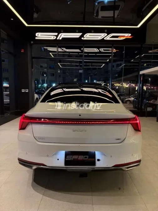 Kia K8 2023 White Used for Sale - 3