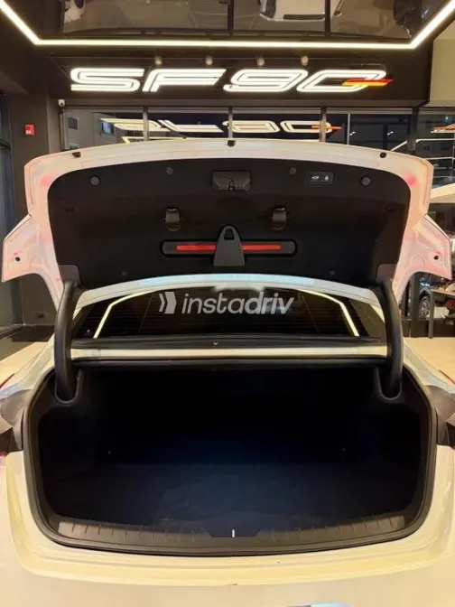 Kia K8 2023 White Used for Sale - 5