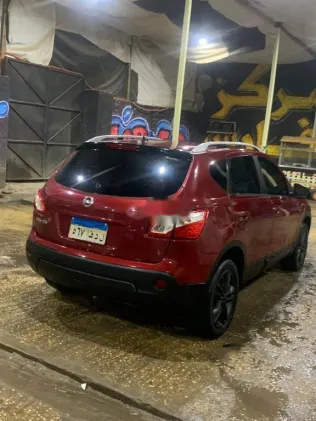 Nissan Qashqai 2014 Red Used for Sale