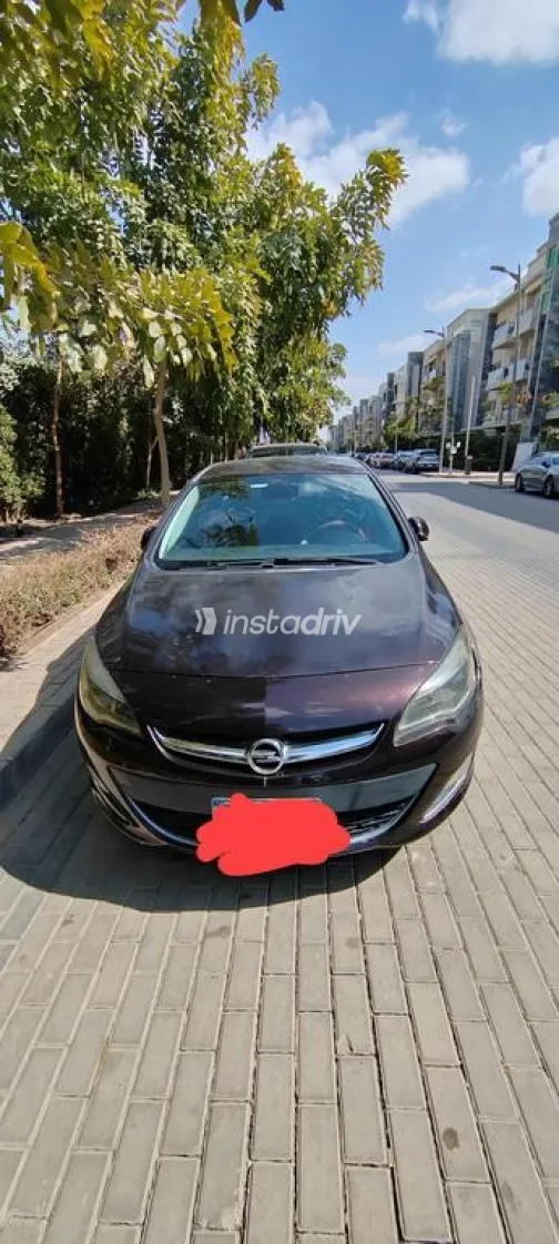 Opel Astra 2013 Mocha Used for Sale - 5