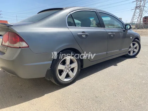 Honda Civic 2009 White Used for Sale - 1
