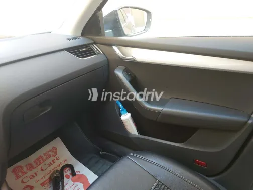 سكودا اوكتافيا A7 2016 أبيض مستعملة للبيع - 3