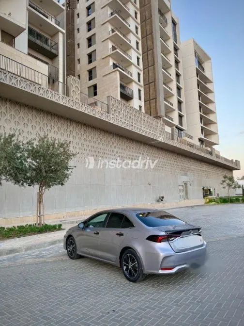 Toyota Corolla 2021 Silver Used for Sale - 3