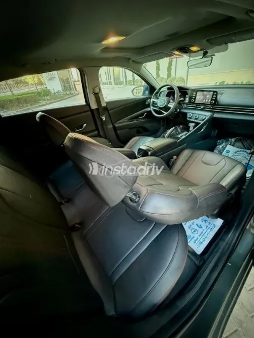 Toyota Corolla 2021 Silver Used for Sale - 5