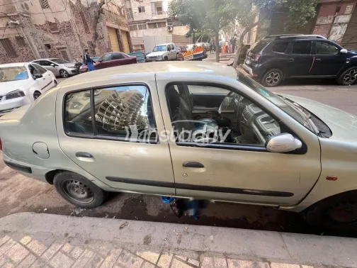 رينو كليو 2002 موكا مستعملة للبيع - 3