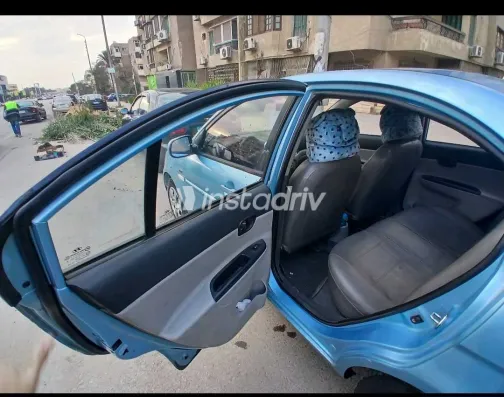 Hyundai Accent 2010 White Used for Sale - 10