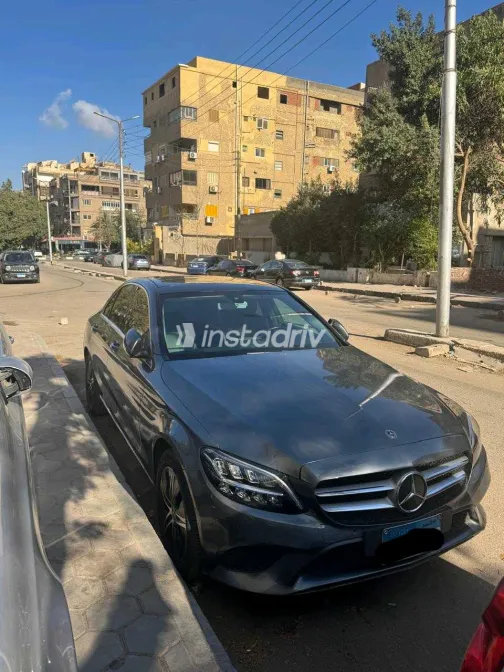مرسيدس C 180 2020 أبيض مستعملة للبيع - 2