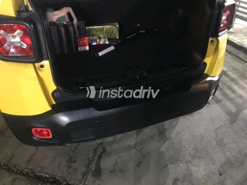 جيب رينيجيد 2018 أبيض مستعملة للبيع - 4