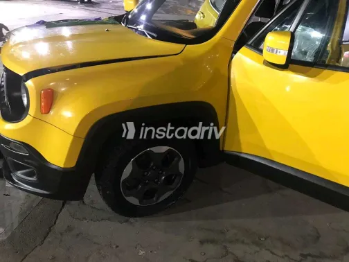 جيب رينيجيد 2018 أبيض مستعملة للبيع - 5