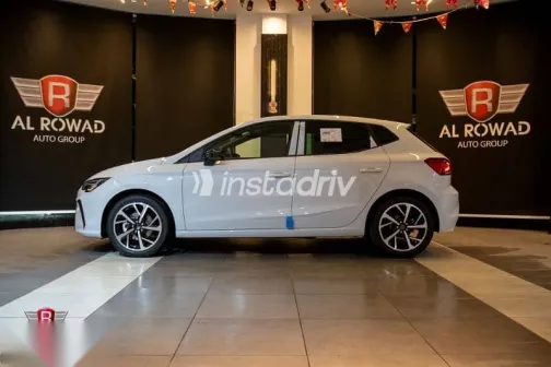 سيات ابيزا 2026 أبيض جديدة للبيع - 6