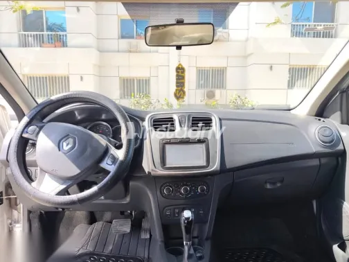 رينو سانديرو 2016 فضي مستعملة للبيع - 5