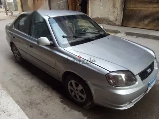 هيونداي فيرنا 2007 فضي مستعملة للبيع