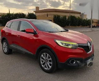 رينو كادجار 2017 أحمر مستعملة للبيع