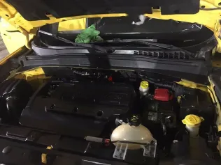 جيب رينيجيد 2018 أصفر مستعملة للبيع