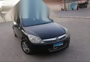 اوبل أسترا 2007 أسود مستعملة للبيع