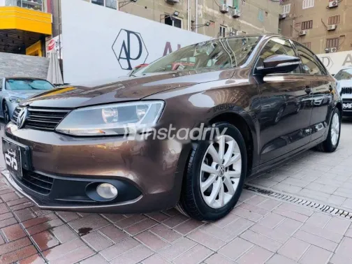 فولكس فاغن جيتا 2012 بني مستعملة للبيع - 5