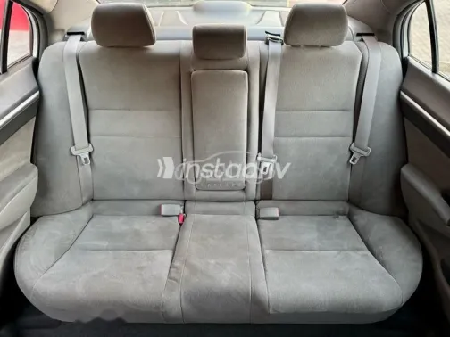 هوندا سيفك 2008 فضي مستعملة للبيع - 4